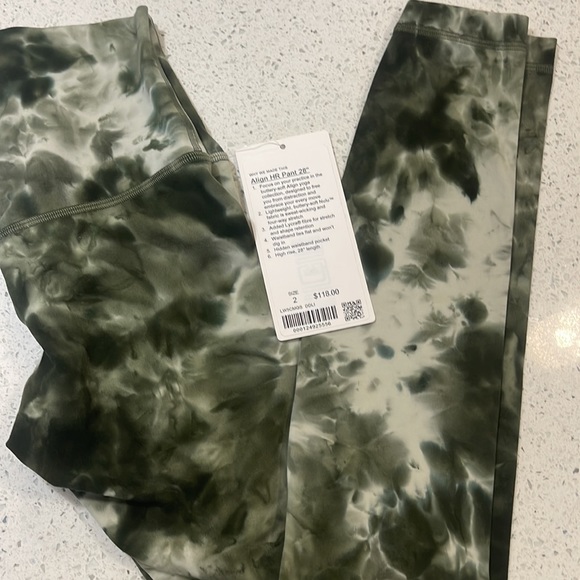 NWT lululemon Align™ High-Rise Pant 28" -Dimond dye - Picture 5 of 6